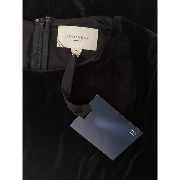 NWT Pomander Place Tuckernuck Black Velvet Lillith Maxi Dress Gold Lace 3XL - Picture 5 of 6